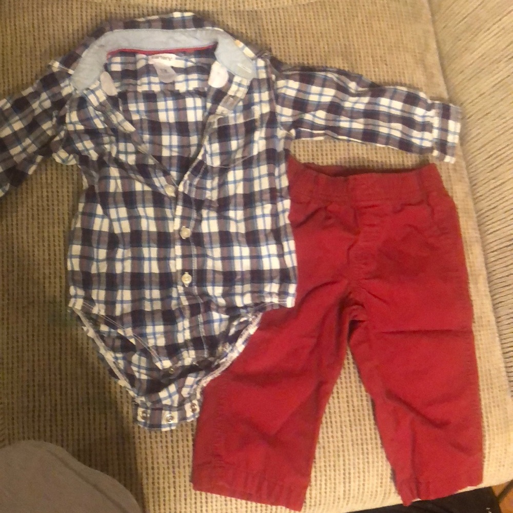 Plaid shirt & red pants